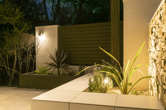 リビングの拡張空間としても機能する 4 5坪の開放的なパティオがあるプラン